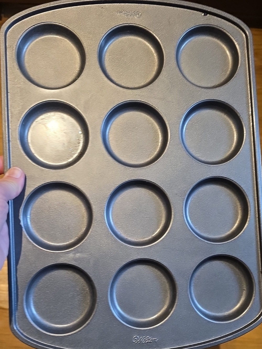 Wilton Nonstick 12-Cup Muffin Top Pan in Dark Gray